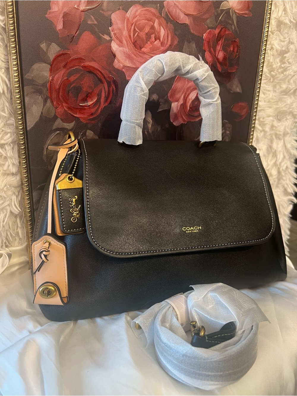 🖤Luxury Fashion Black Leather Satchel with Tan Accent and Gold Hardware🖤 - Picture 2 of 12